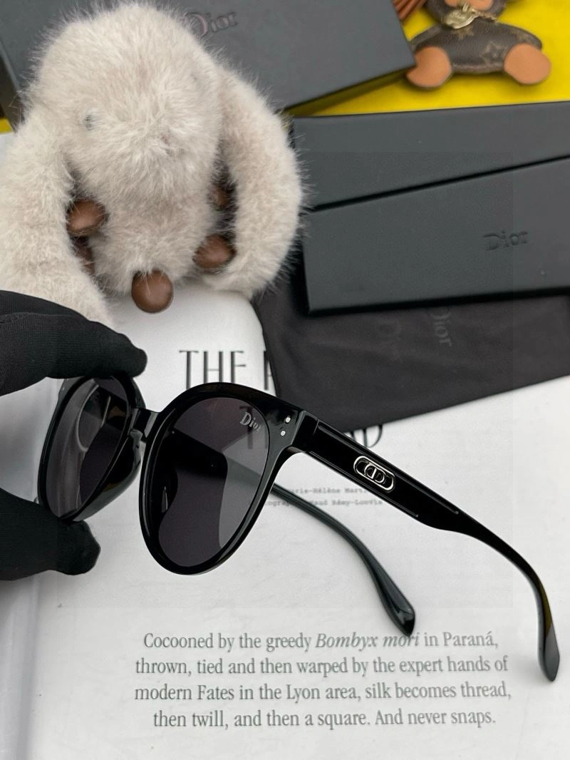 SmartChoice Christian Dior Sunglasses 278795