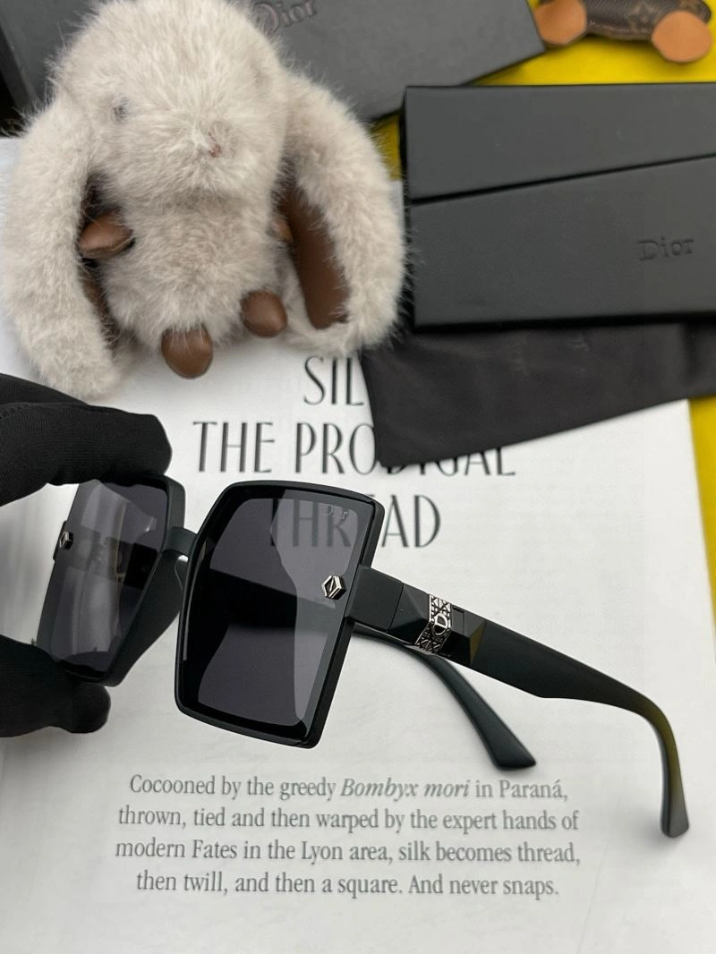 Christian Dior Sunglasses EasyMatch 278788