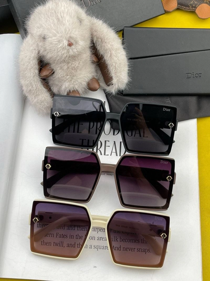 Christian Dior Sunglasses EasyMatch 278788