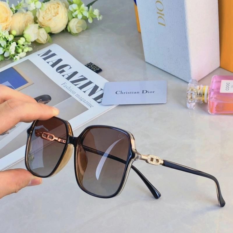 Stylish Christian Dior Sunglasses 278769