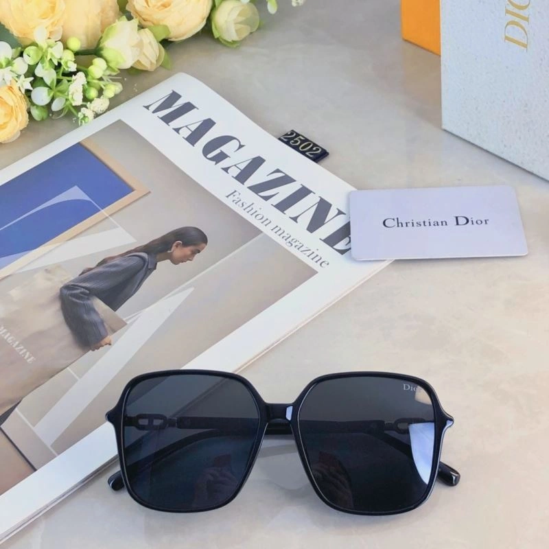 Stylish Christian Dior Sunglasses 278769