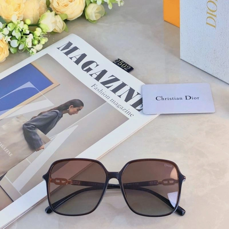 Stylish Christian Dior Sunglasses 278769