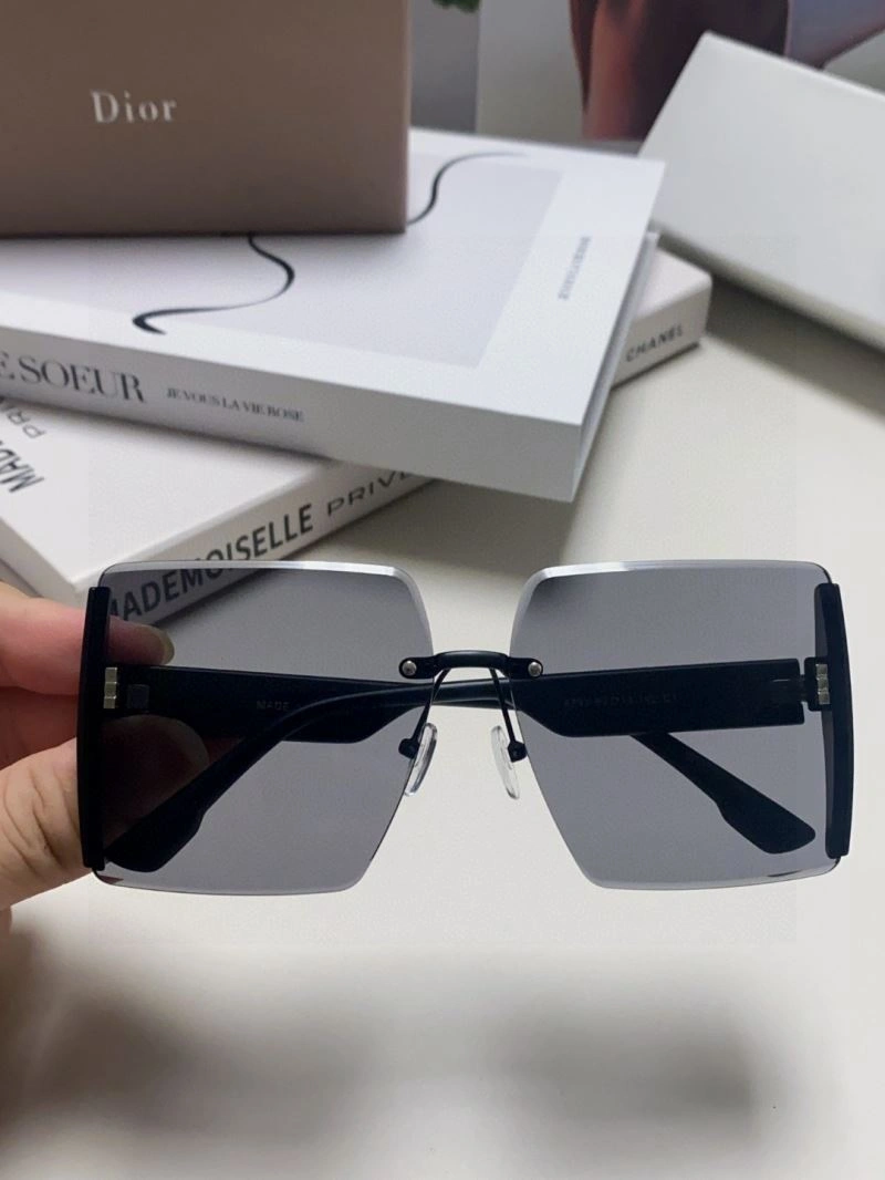 Vibrant Christian Dior Sunglasses 278768