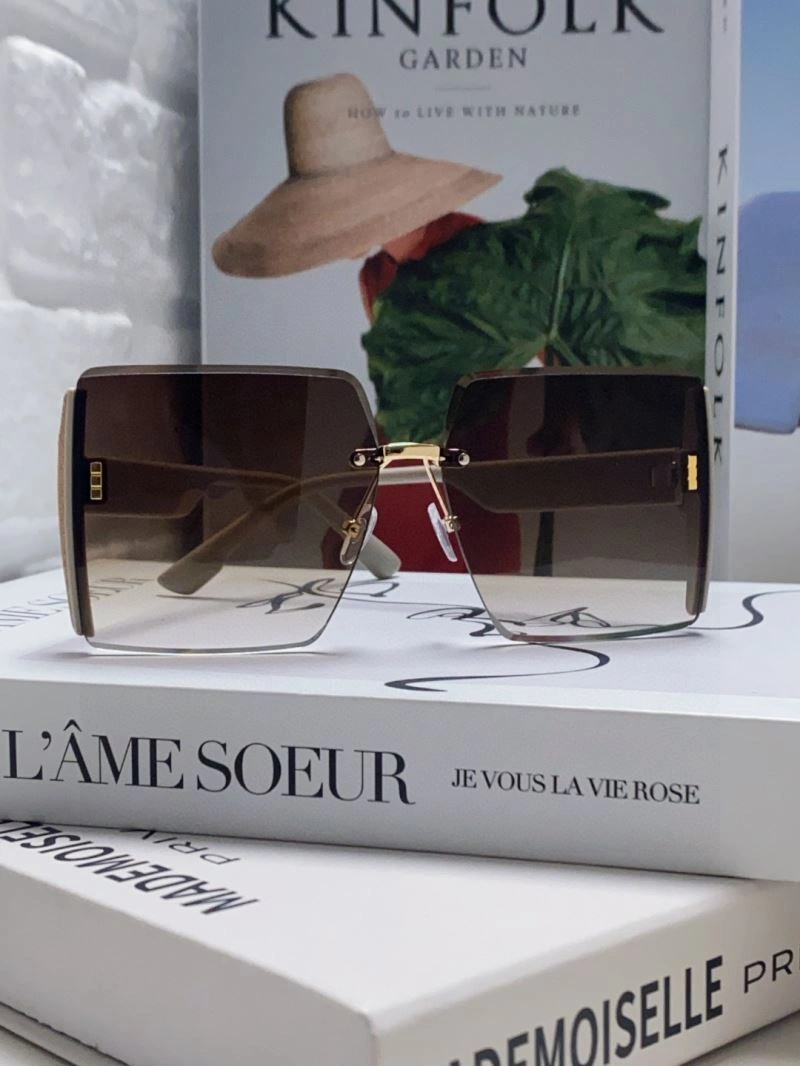 Youthful Christian Dior Sunglasses 278743