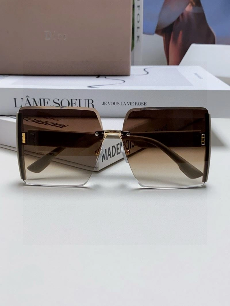 Youthful Christian Dior Sunglasses 278743