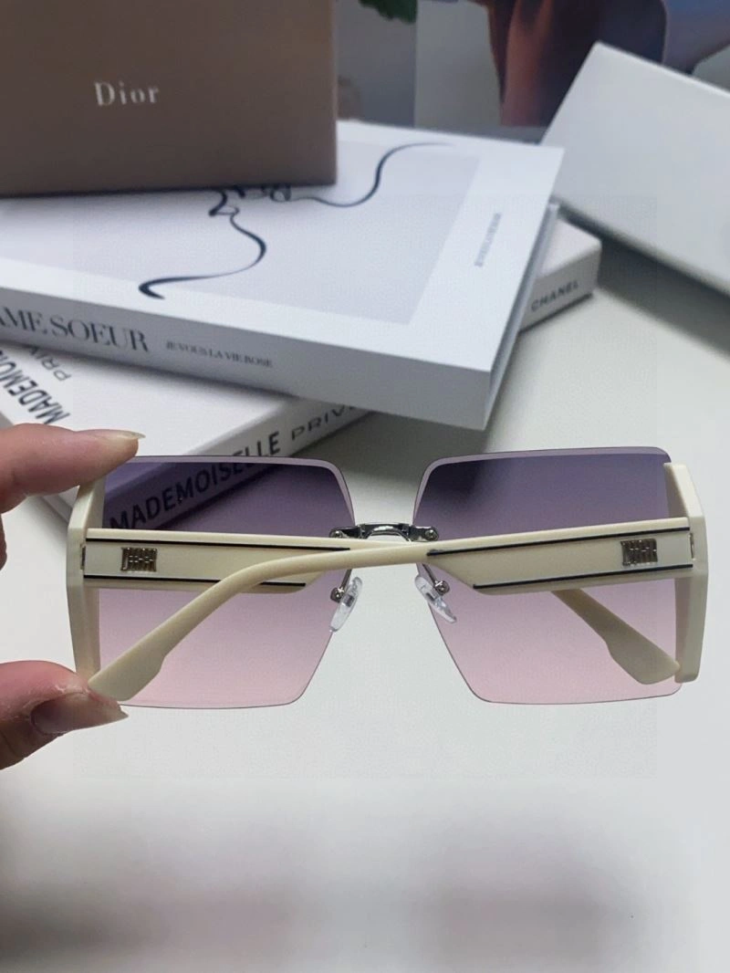 Christian Dior Sunglasses Refined 278739