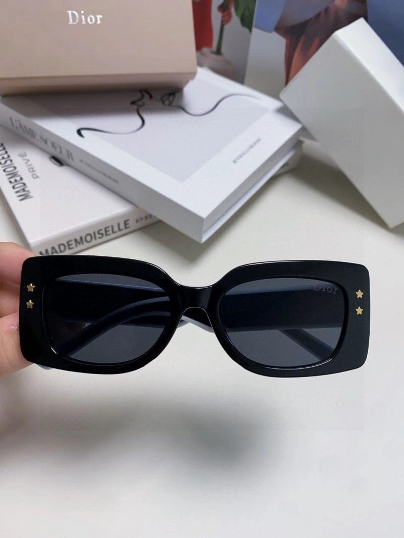 Functional Christian Dior Sunglasses 278748