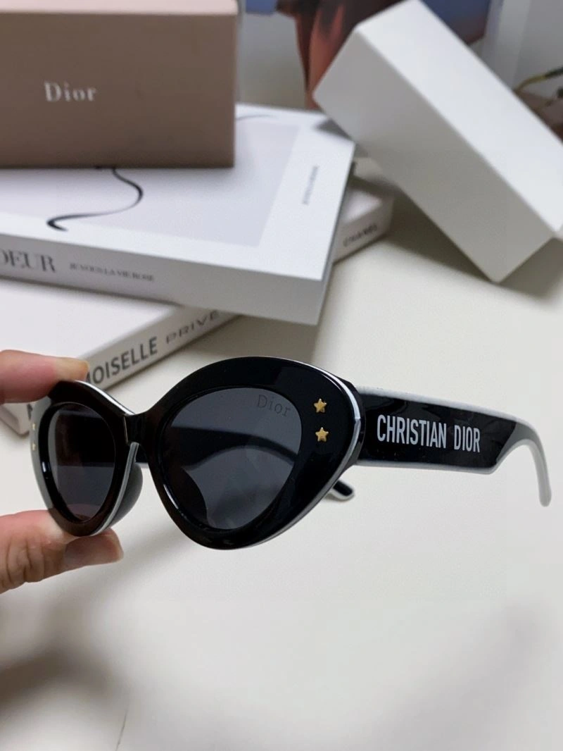 Christian Dior Sunglasses Sophisticated 278752