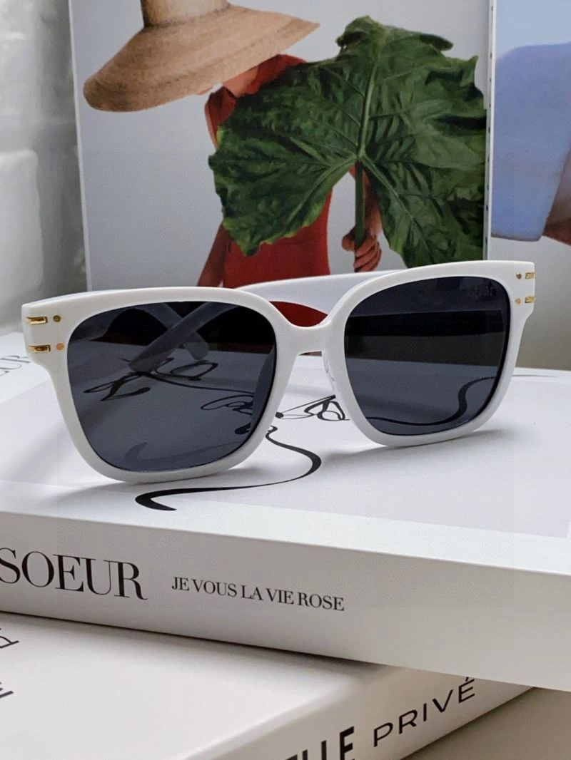 Snug Christian Dior Sunglasses 278753