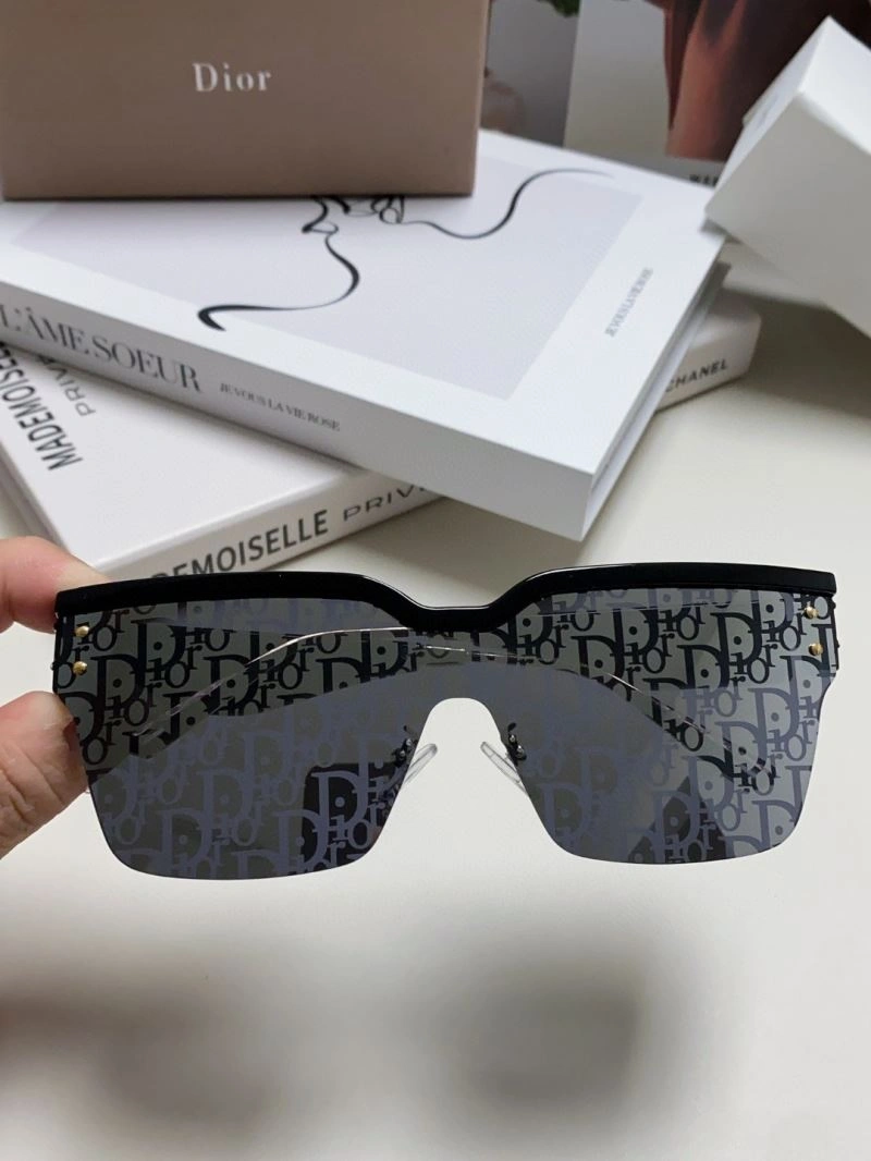 Christian Dior Sunglasses Resilient 278745
