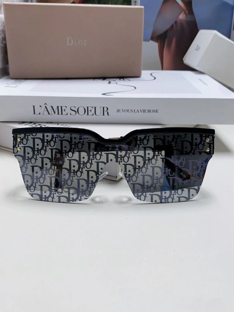 Christian Dior Sunglasses Resilient 278745