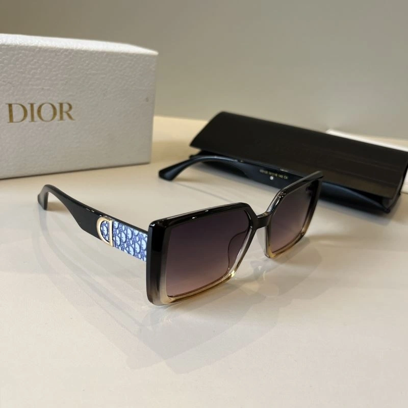 Christian Dior Sunglasses Elegant 278764