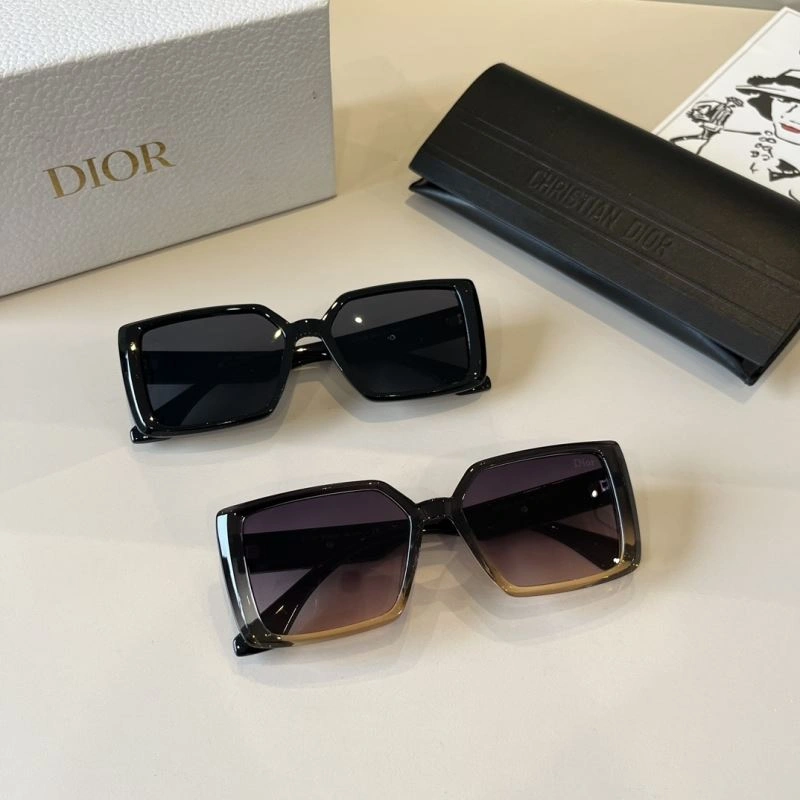 Christian Dior Sunglasses Elegant 278764