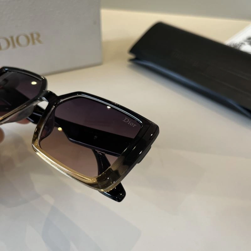 Christian Dior Sunglasses Elegant 278764