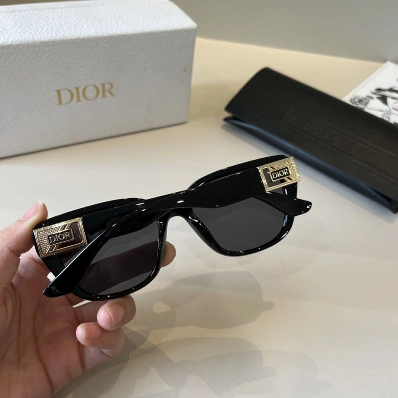 Comfortable Christian Dior Sunglasses 278760
