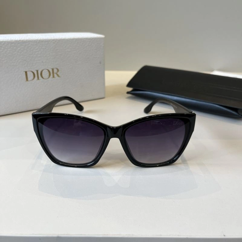 Casual Christian Dior Sunglasses 278750