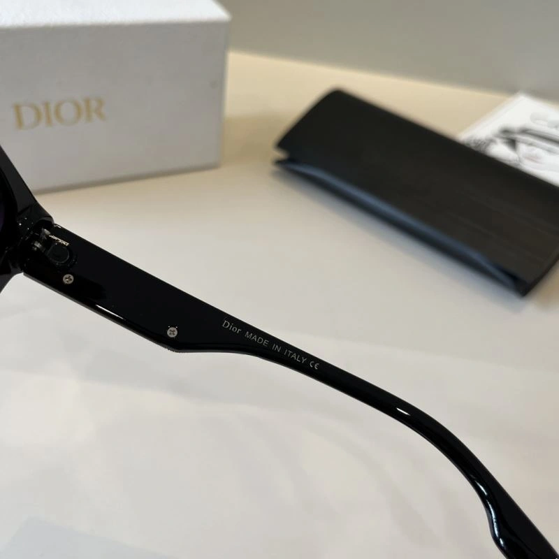 Casual Christian Dior Sunglasses 278750