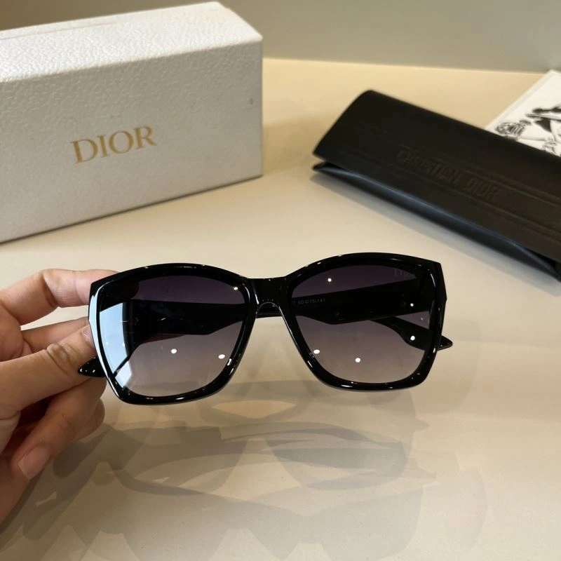 Casual Christian Dior Sunglasses 278750