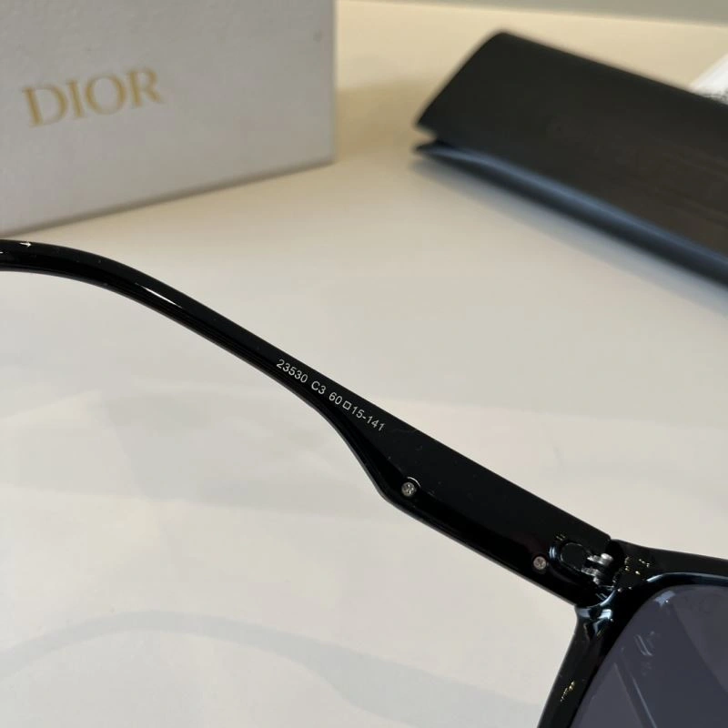 Cozy Christian Dior Sunglasses 278765