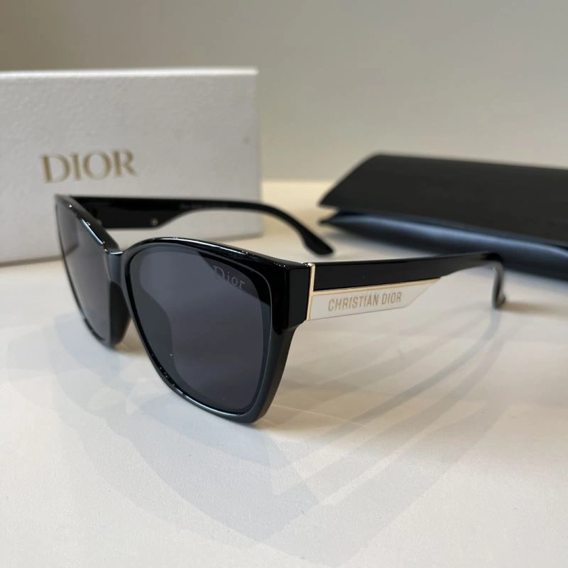 Cozy Christian Dior Sunglasses 278765