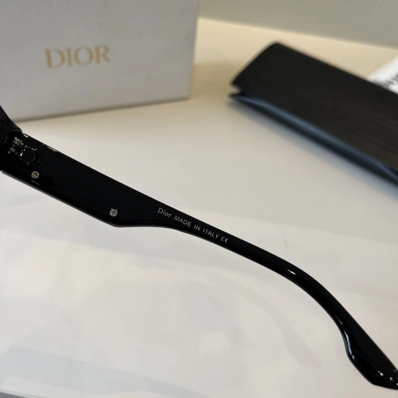 Cozy Christian Dior Sunglasses 278765