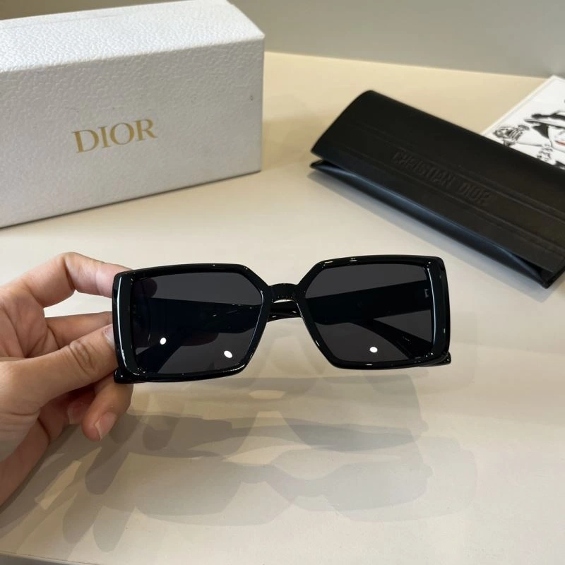 MoistureWicking Christian Dior Sunglasses 278736
