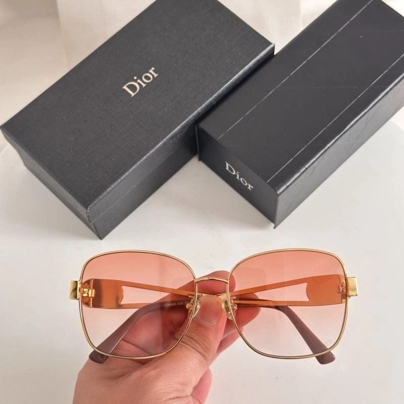 Lightweight Christian Dior Sunglasses 278737