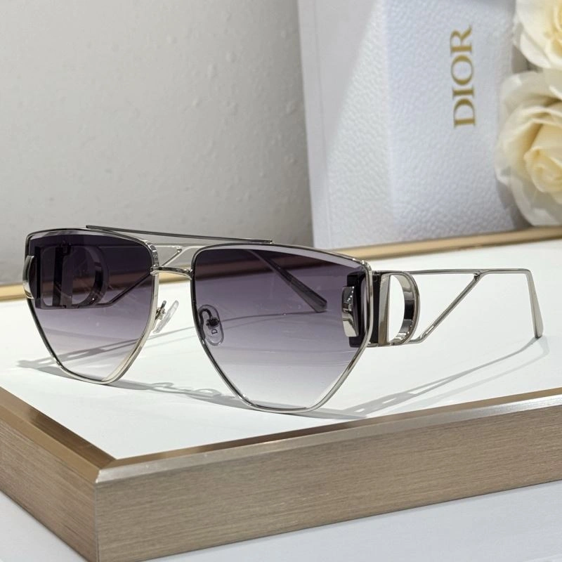 Modern Christian Dior Sunglasses 278956