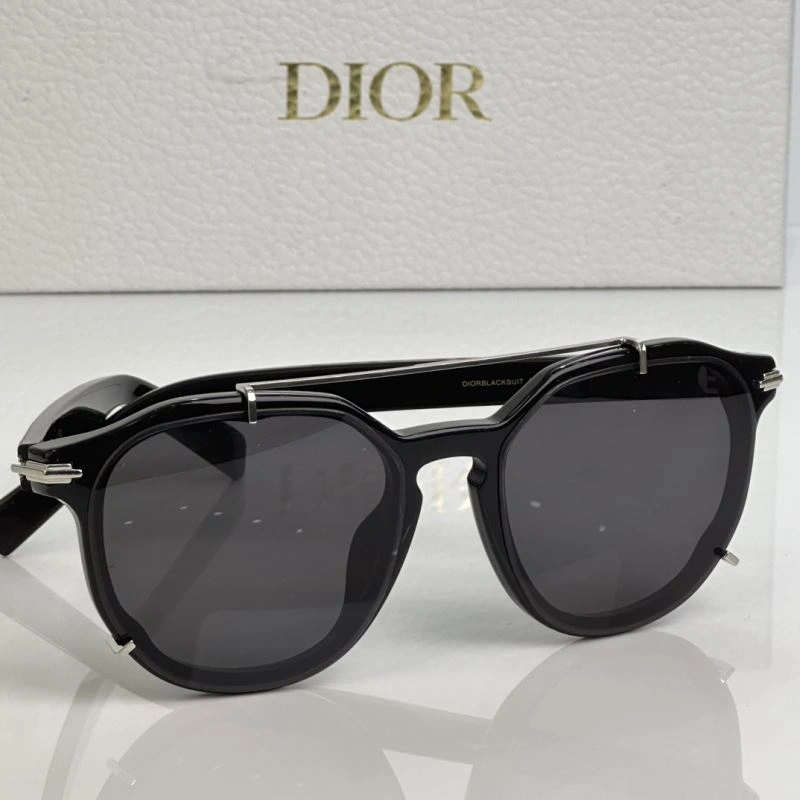Christian Dior Sunglasses RelaxedFit 278951