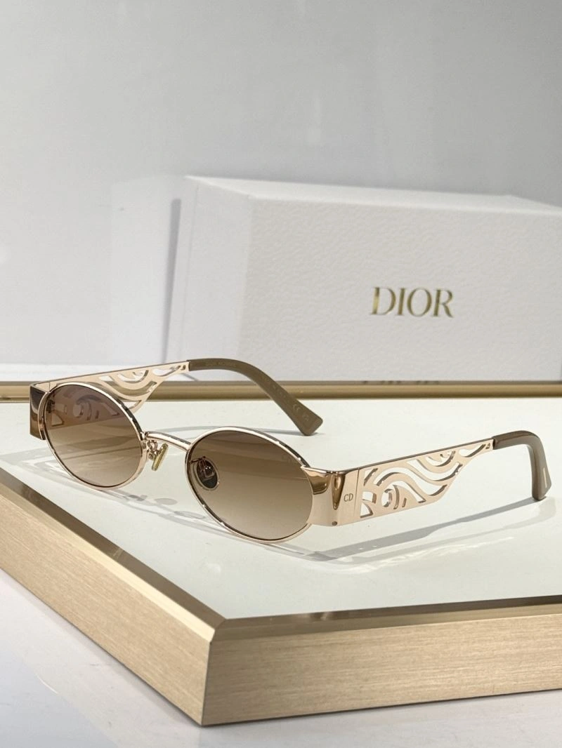 Sustainable Christian Dior Sunglasses 278965