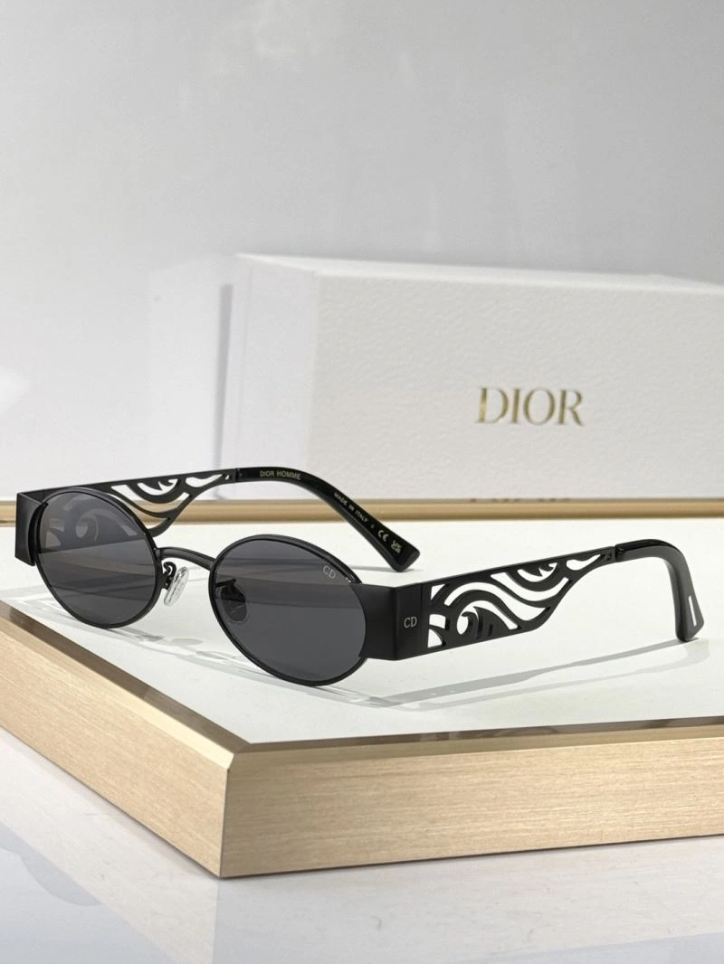 Sustainable Christian Dior Sunglasses 278965