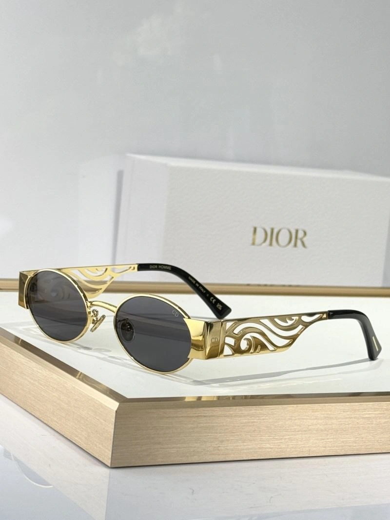 Sustainable Christian Dior Sunglasses 278965
