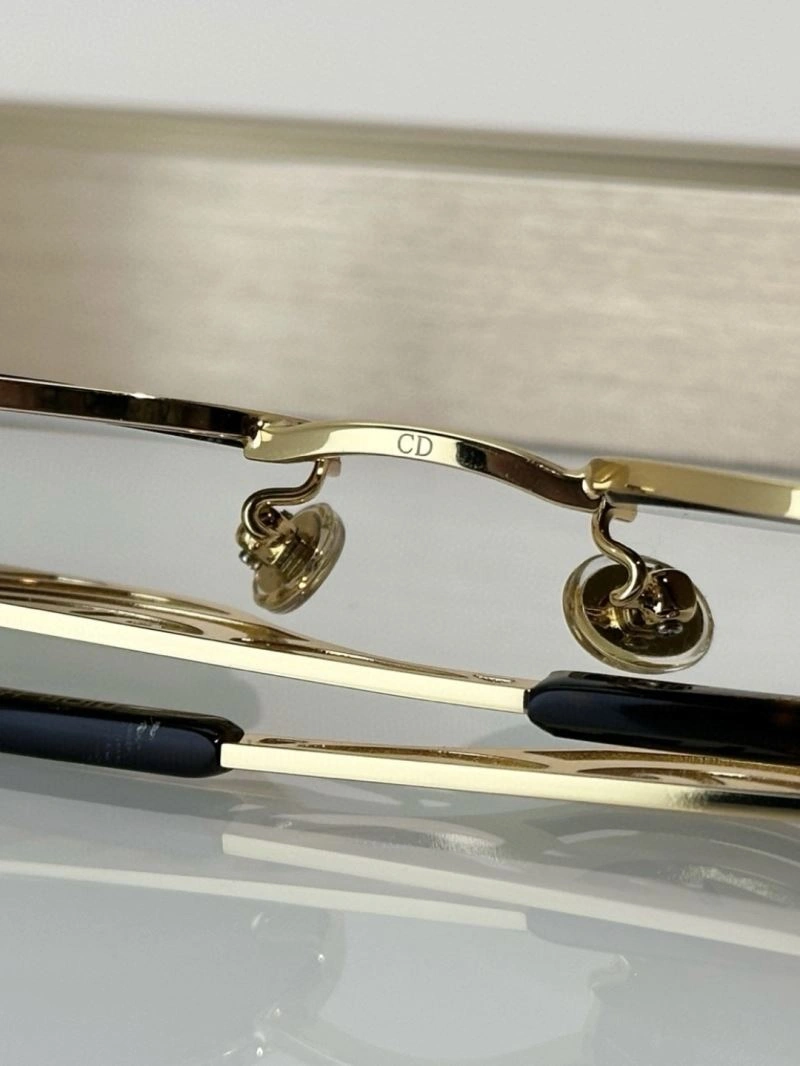 Sustainable Christian Dior Sunglasses 278965