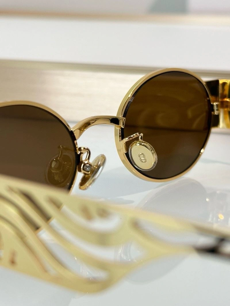 Sustainable Christian Dior Sunglasses 278965