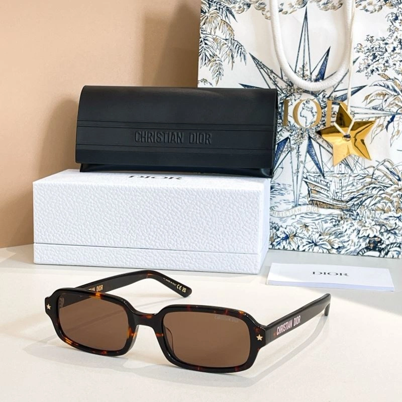 Comfortable Christian Dior Sunglasses 278932