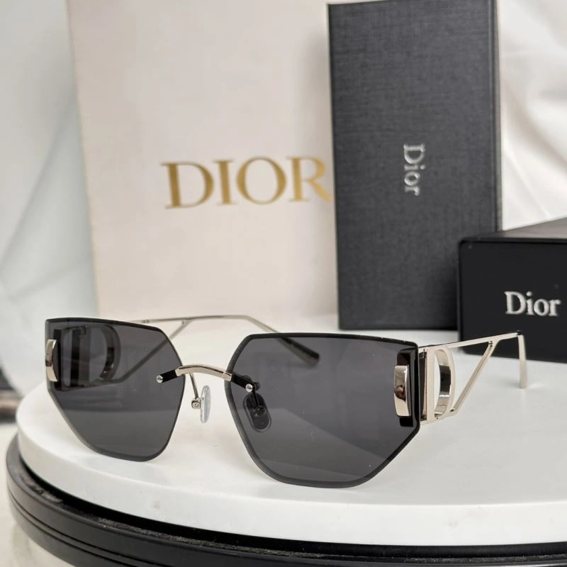 Christian Dior Sunglasses Snug 278918