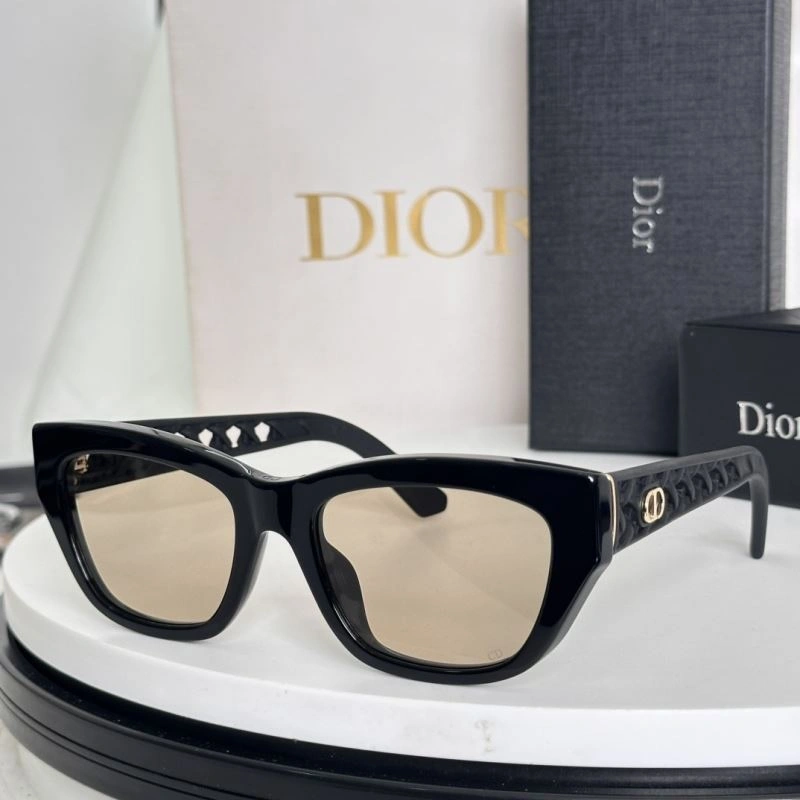 Christian Dior Sunglasses Contemporary 278906