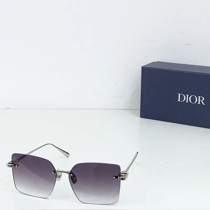 Christian Dior Sunglasses Premium 278922