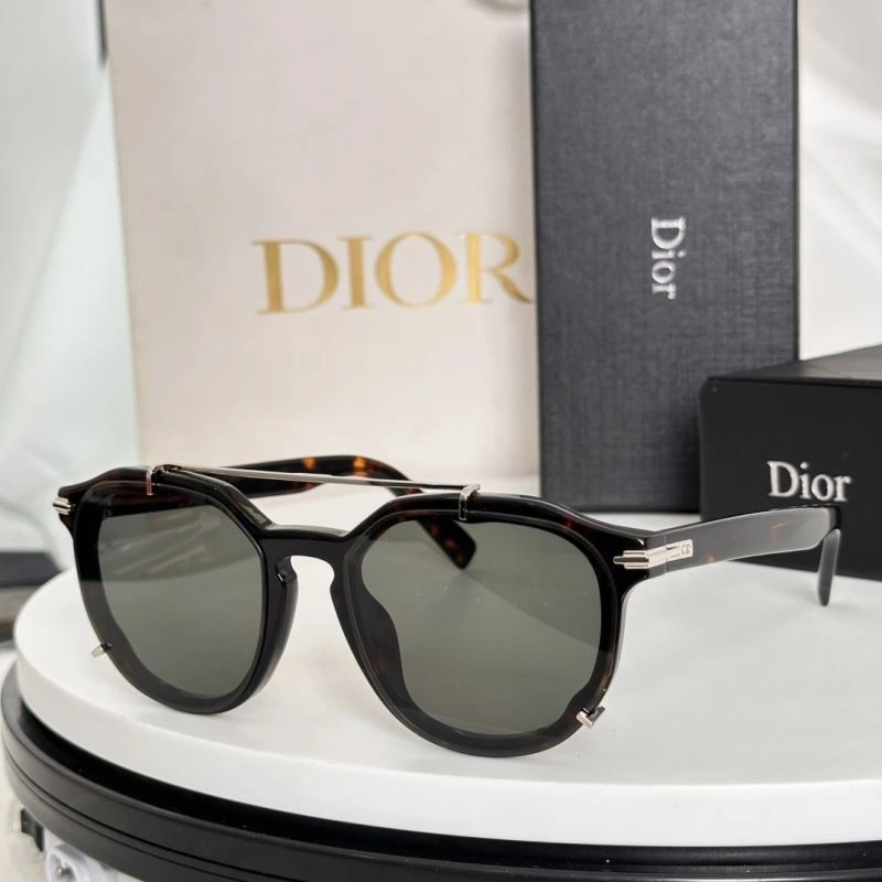 Christian Dior Sunglasses Casual 278903