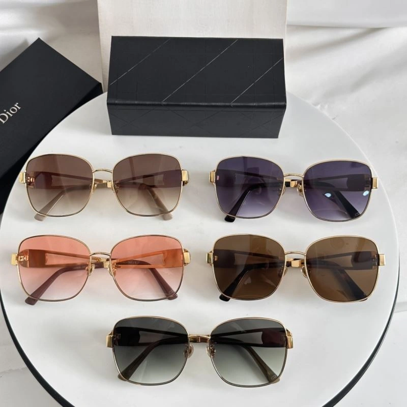 Sustainable Christian Dior Sunglasses 278895