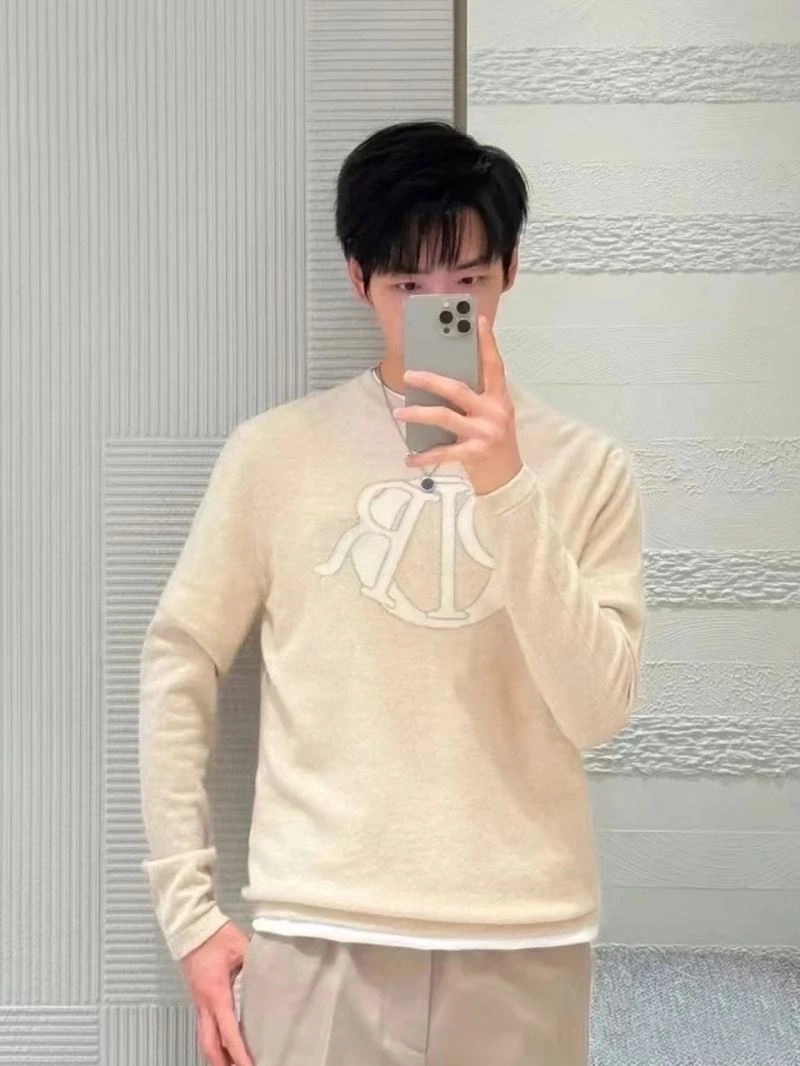 Christian Dior Sweaters Upgraded 117471