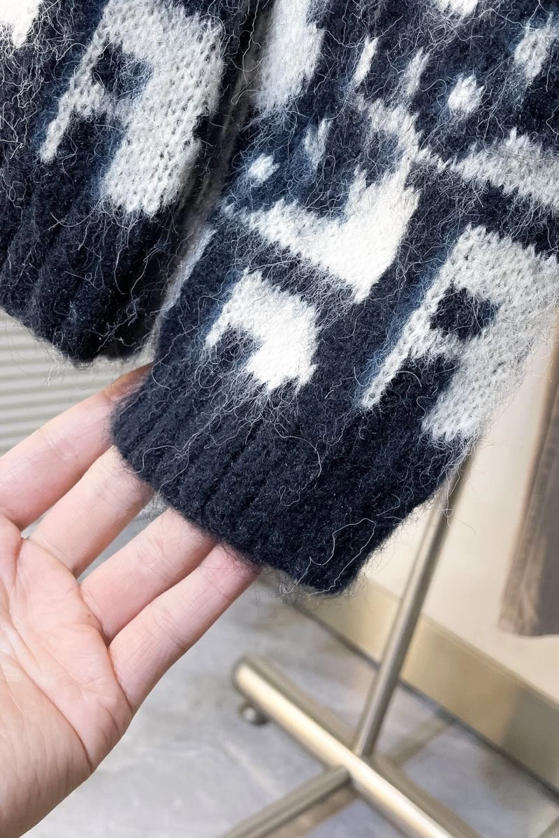 Compact Christian Dior Sweaters 117723