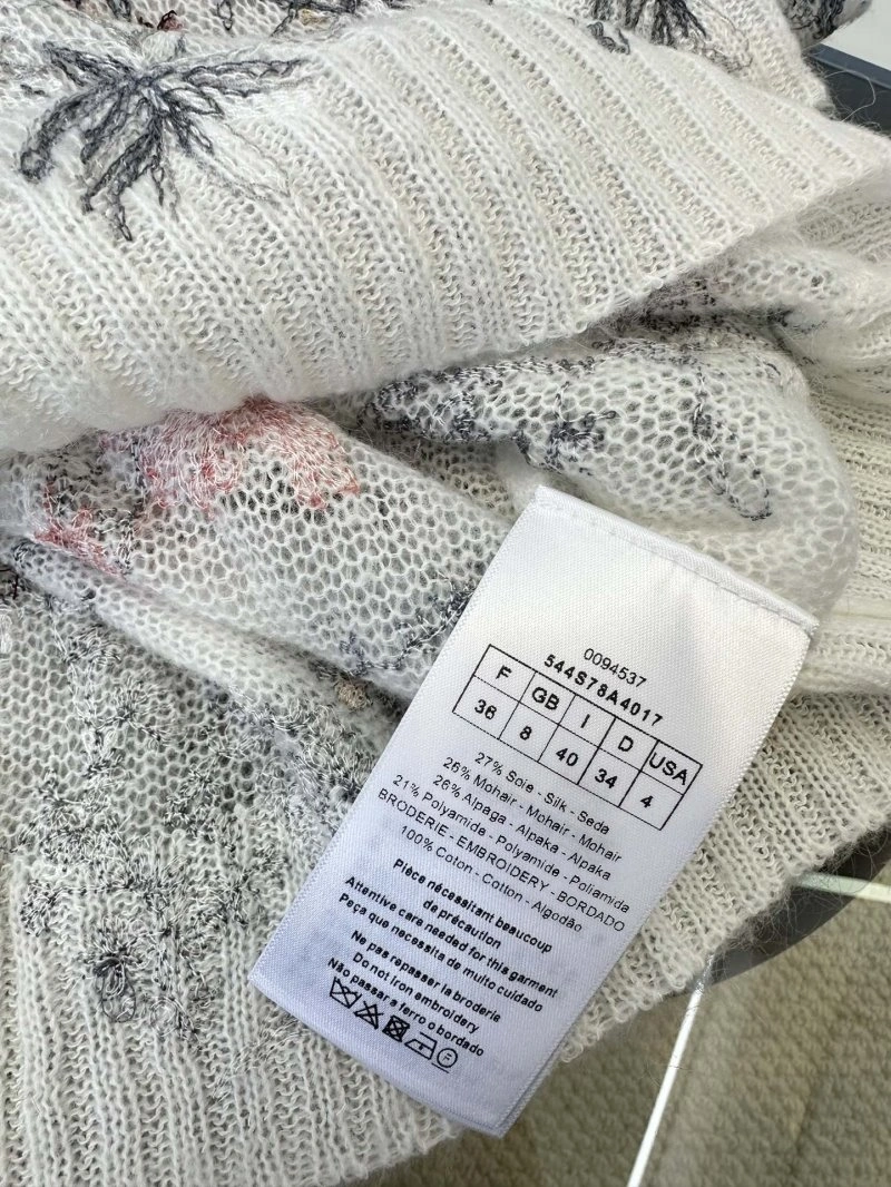 Neat Christian Dior Sweaters 112800