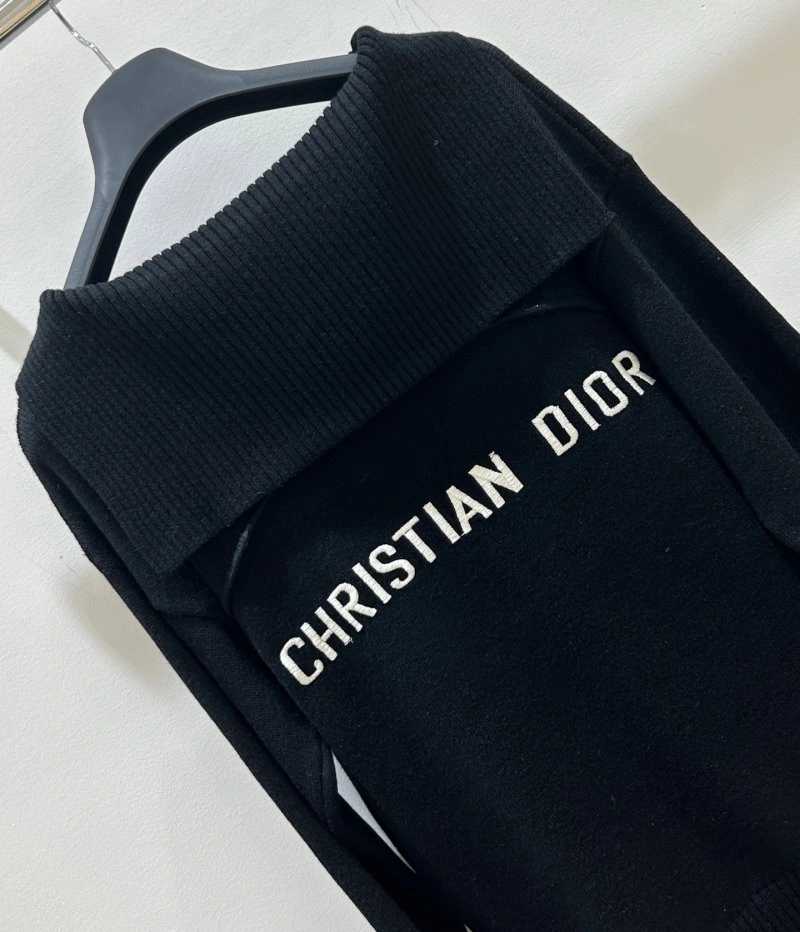 Comfortable Christian Dior Sweaters 112815