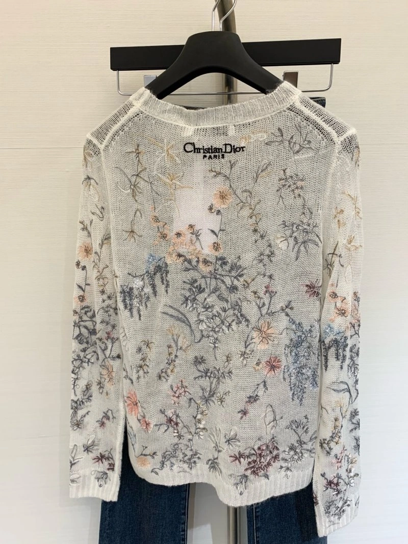 Stylish Christian Dior Sweaters 111984