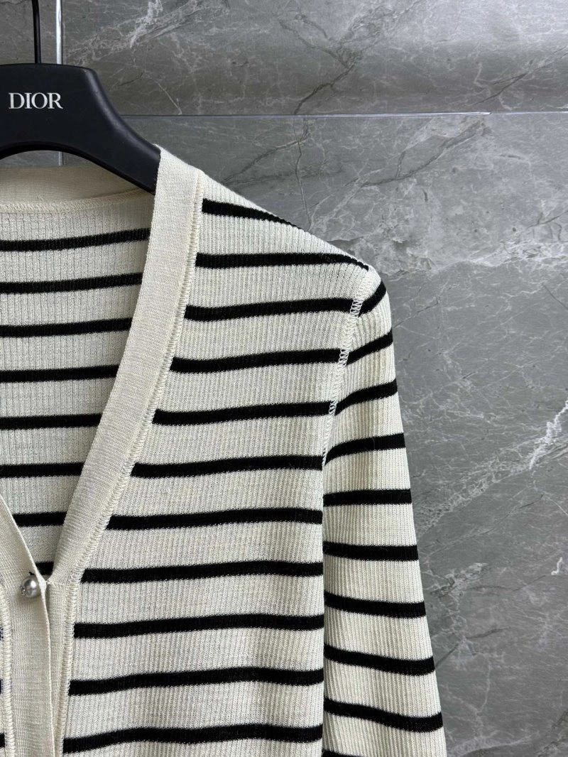 Elegant Christian Dior Sweaters 111939