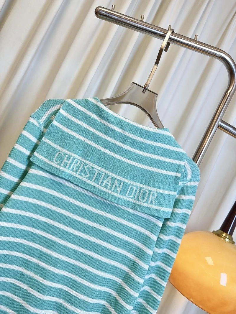 WrinkleFree Christian Dior Sweaters 113674