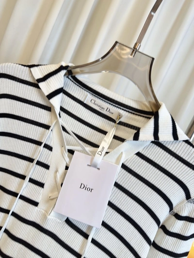 OnTrend Christian Dior Sweaters 113681