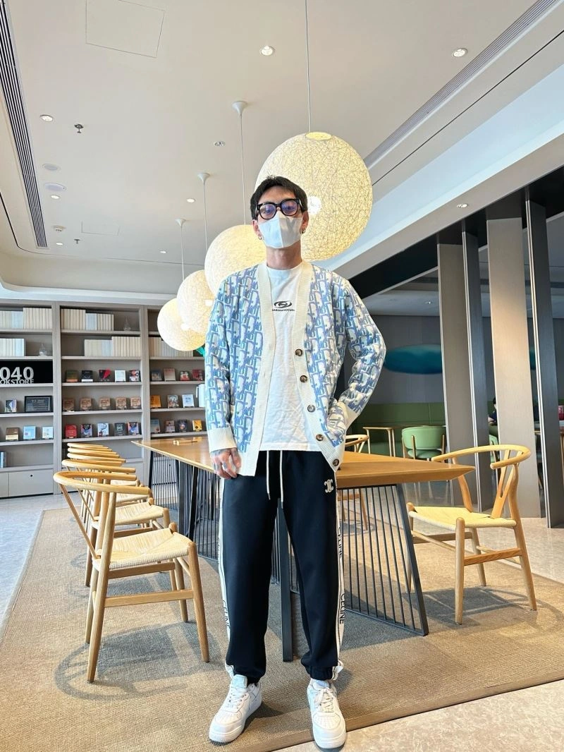 Tailored Christian Dior Sweaters 115299