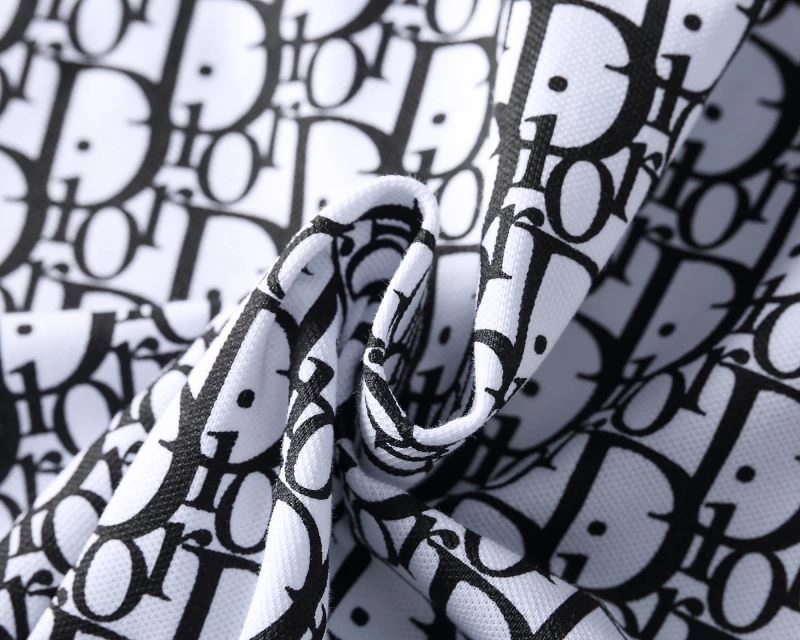 Sustainable Christian Dior T-Shirts 114793